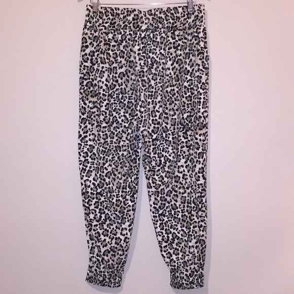 Jules & Leopold Pants - Picture 2 of 8